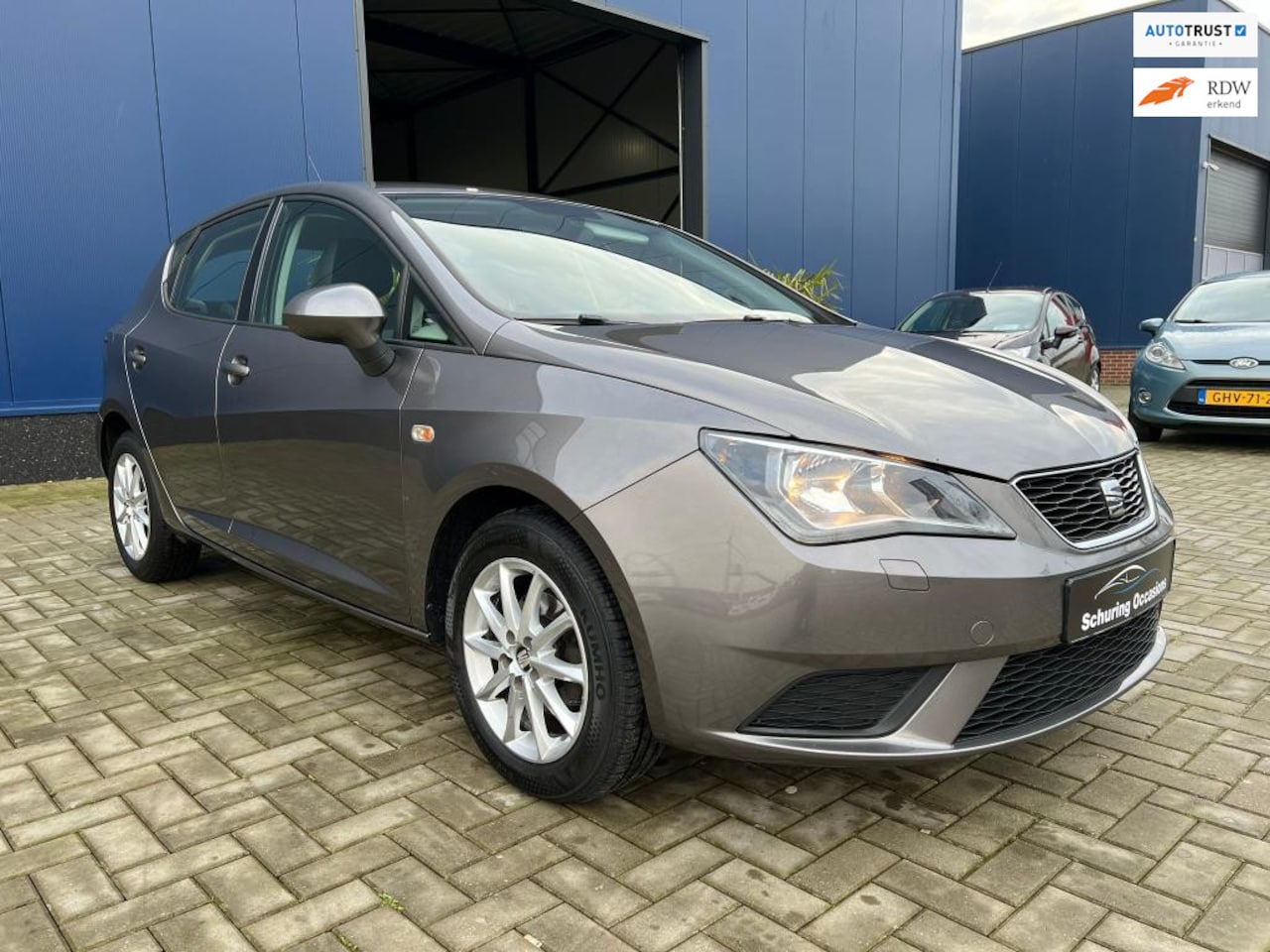 Seat Ibiza - 1.0 EcoTSI Connect / PDC / CLIMATE CONTROL / STOELVERWARMING / BT AUDIO - AutoWereld.nl