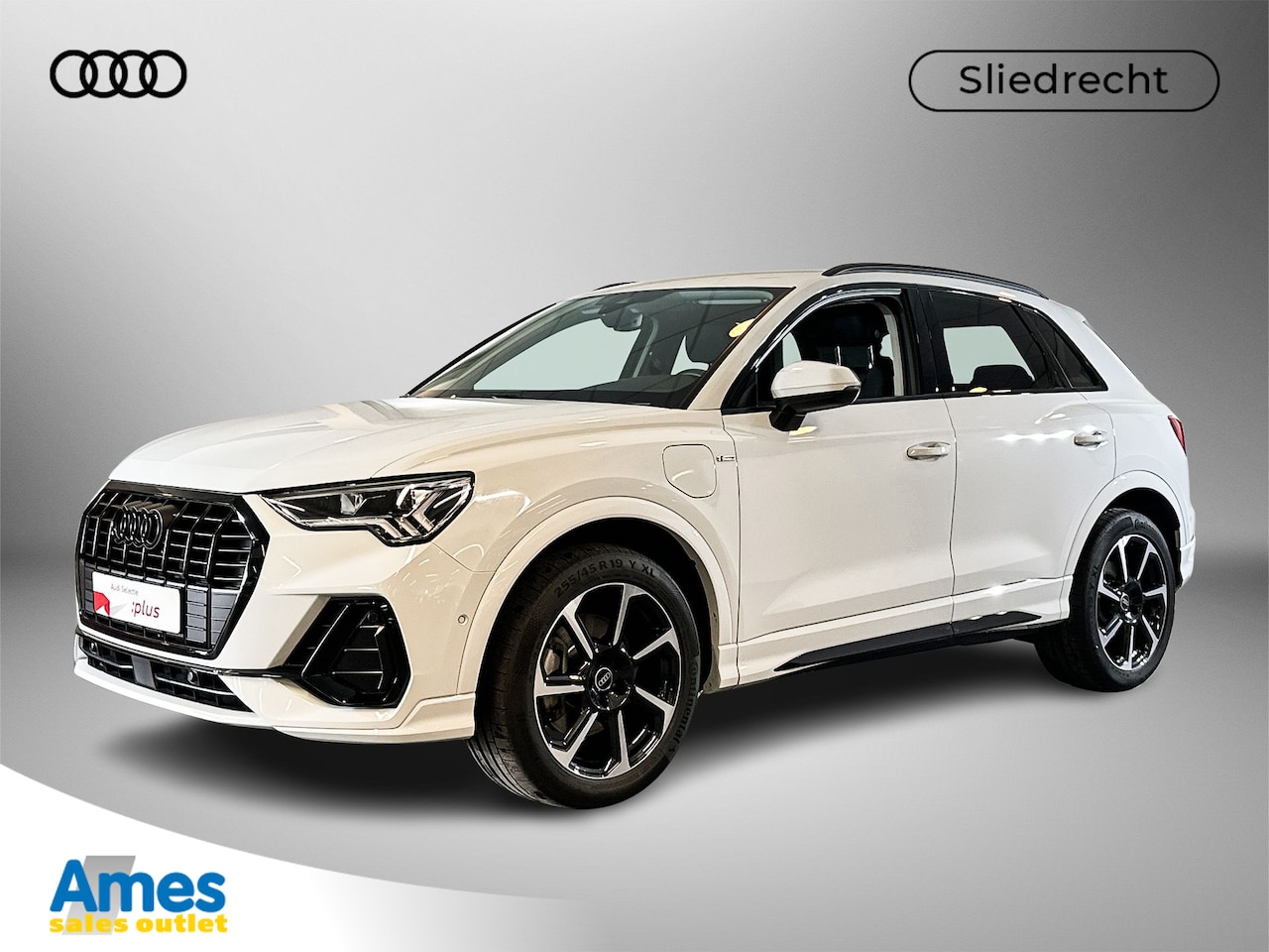 Audi Q3 - 45 TFSIe 245pk s-tronic S edition | Dodehoeksensoren | Stoelverwarming | Adaptive Cruise C - AutoWereld.nl