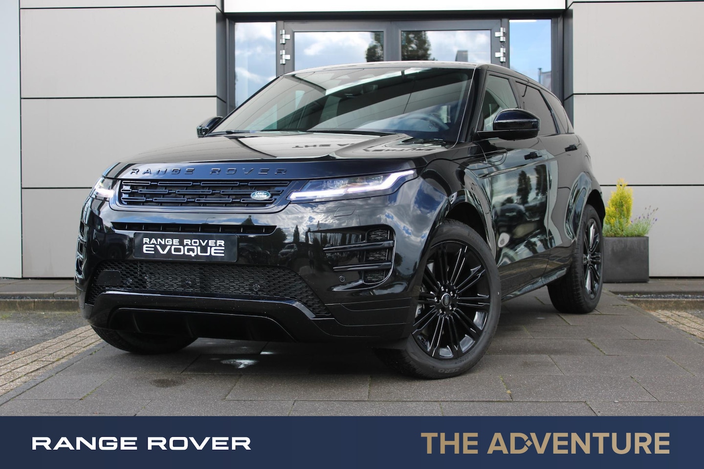 Land Rover Range Rover Evoque - P270e Dynamic SE Pano | Cold Climate | Meridian | 20 Inch - AutoWereld.nl