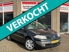 Renault Mégane Grand Tour - 2.0-16V Business Line - Pano - Automaat