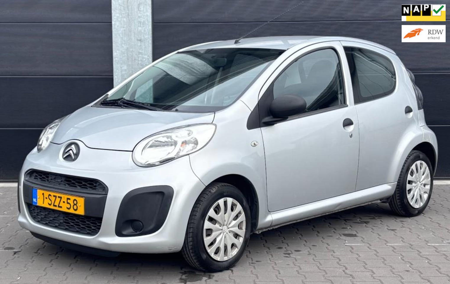 Citroën C1 - 1.0 Attraction Comfort Plus Airco 1ste eigenaar Facelift - AutoWereld.nl