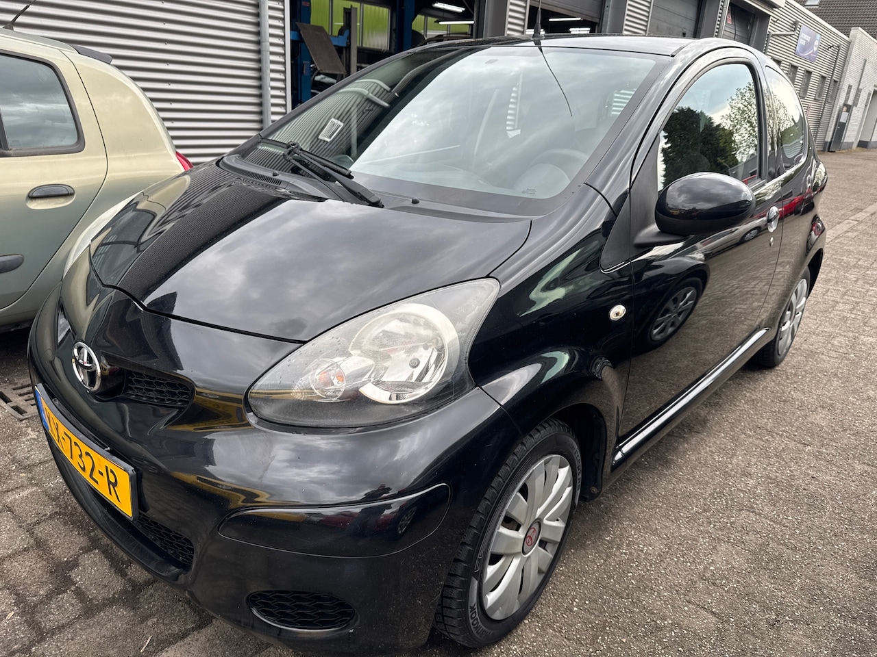 Toyota Aygo - 1.0-12V Access AIRCO 90.000 km - AutoWereld.nl