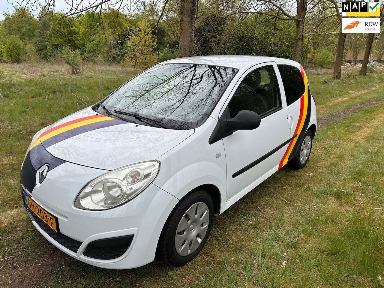 Renault Twingo - 1.2 Authentique apk t/m 17-06-2026 - AutoWereld.nl