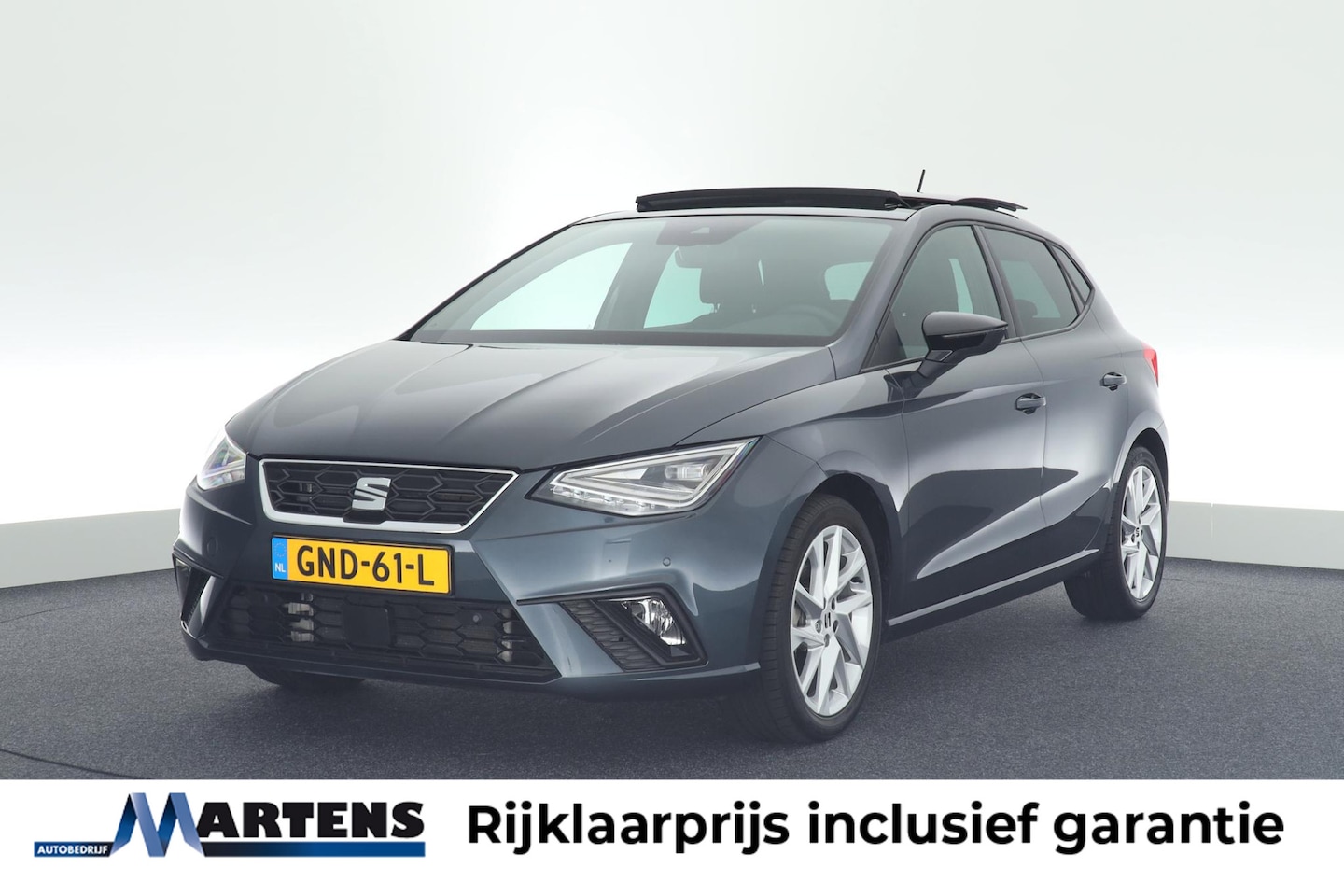 Seat Ibiza - 1.5 TSI 150pk DSG Sport Keyless Virtual Cockpit Camera Panoramadak Navigatie - AutoWereld.nl