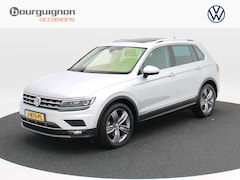 Volkswagen Tiguan - 1.5 TSi 150 Pk Automaat Highline | Adaptive Cruise | Bluetooth | CarPlay | Navigatie | Sto