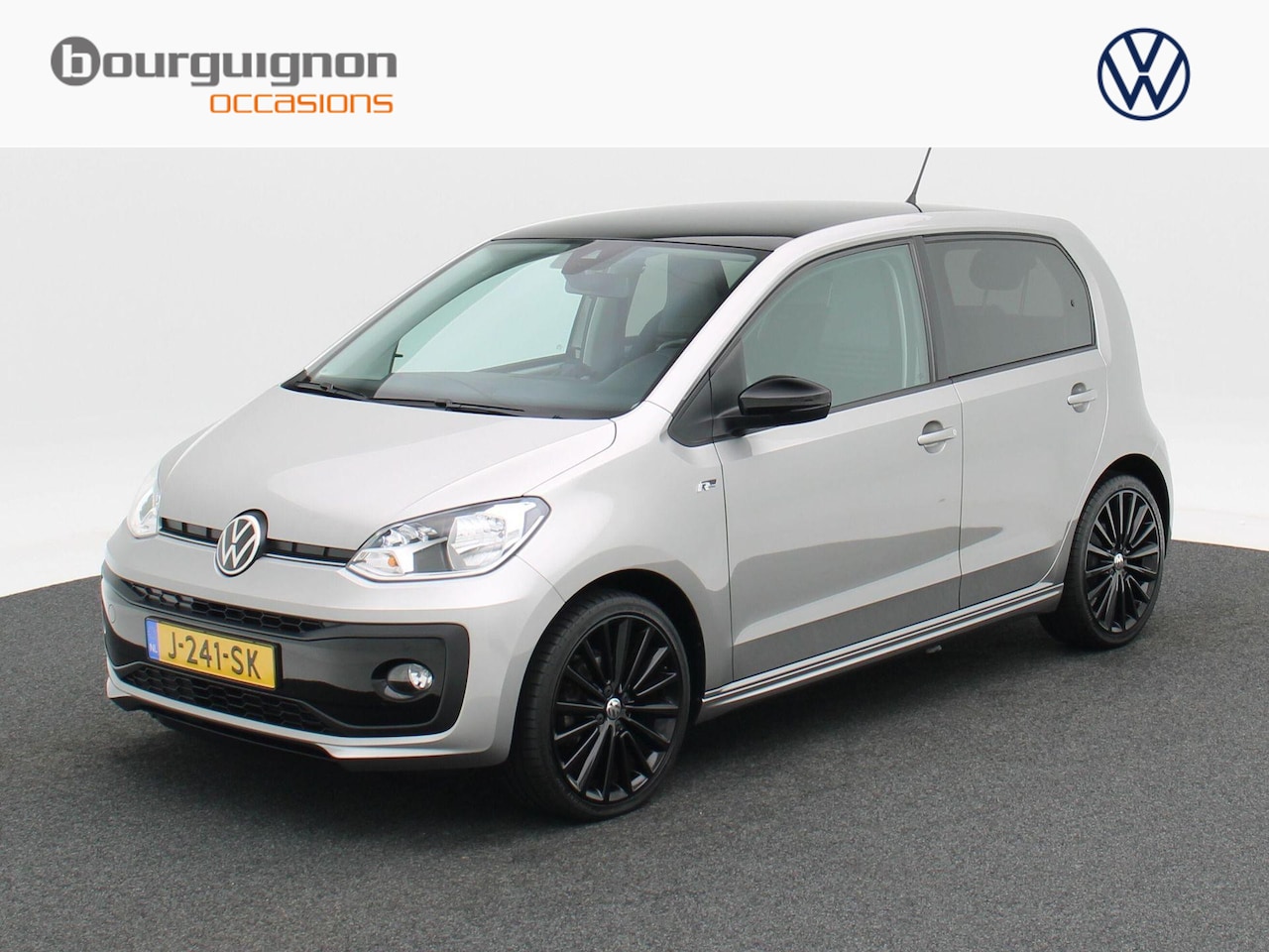 Volkswagen Up! - 1.0 R-Line | Cruise Control | Climate Control | Bluetooth | Lane Assist | Privacy Glass | - AutoWereld.nl