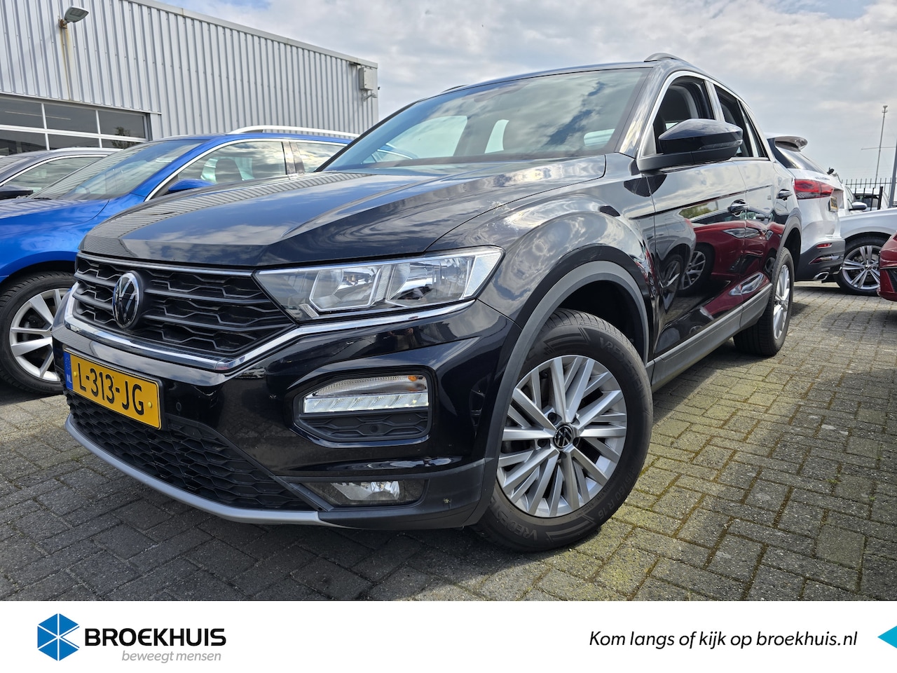Volkswagen T-Roc - 1.0 TSI 111pk Style | Airco | Adaptieve cruise control | Apple Carplay/Andropid Auto | DAB - AutoWereld.nl