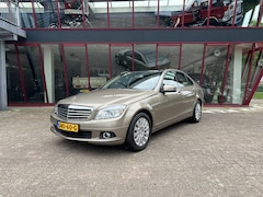 Mercedes-Benz C-klasse - 200 K Elegance | Nieuwstaat | 8.400 km | Youngtimer |