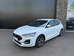 Ford Focus - 1.0 Eco 125pk Hybrid ST Line Navi groot, Trekhaak, Winter pack, BLIS etc. etc