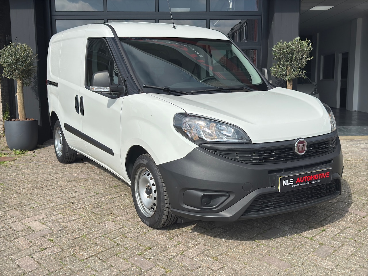 Fiat Doblò Cargo - 1.6 MJ L1H1 1.6 MJ L1H1 - AutoWereld.nl