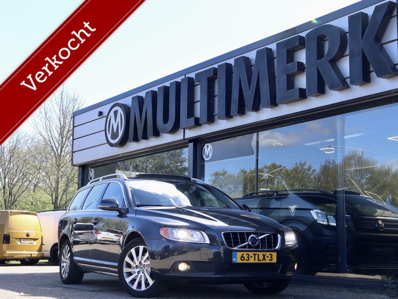 Volvo V70 - D3 5 Cilinder, Schuifdk, Trekh, Dealeronderhouden - AutoWereld.nl