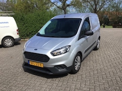 Ford Transit Courier - 1.0 AMBIENTE