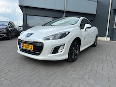 Peugeot 308 - 308-CC 1.6THP Roland Garros Navi Leder Trekhaak