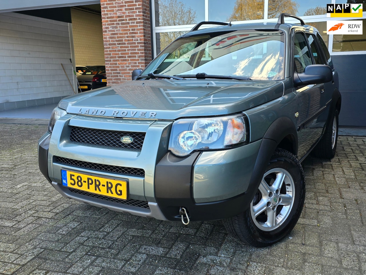 Land Rover Freelander Station Wagon - 2.0 Td4 S Nap |Youngtimer |Trekhaak - AutoWereld.nl