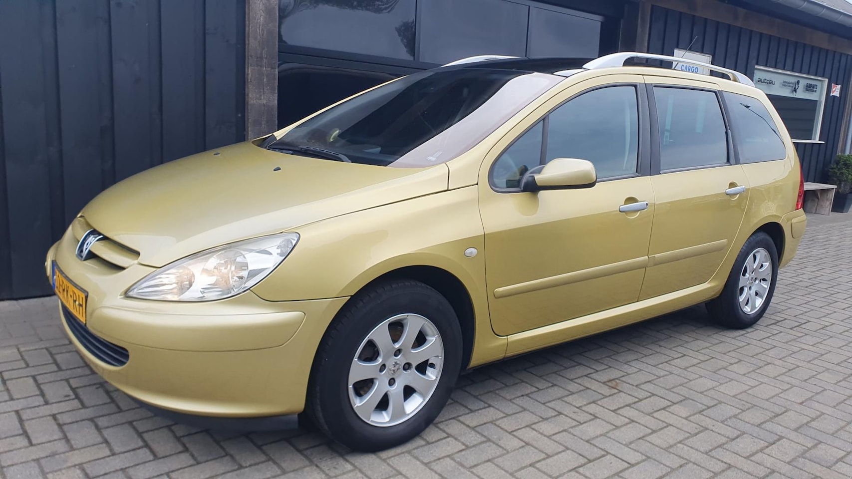 Peugeot 307 SW - 1.6-16V Premium 1.6-16V Premium *NIEUWE APK* - AutoWereld.nl