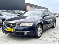Audi A6 Limousine - 2.4 Rijdt en schakelt goed