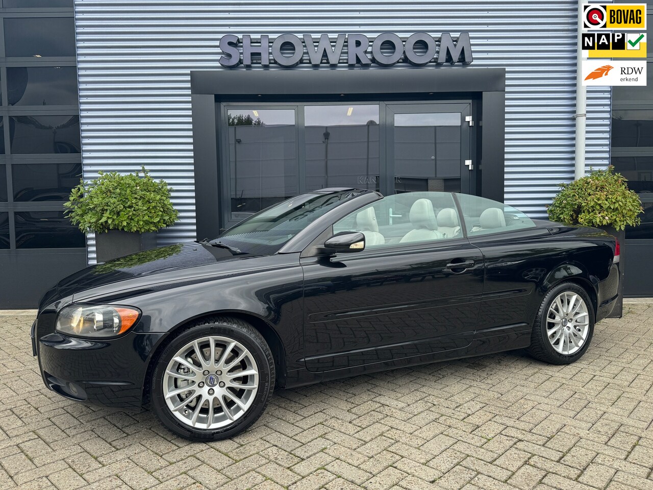 Volvo C70 Convertible - 2.4i Kinetic Stoel verwarming| nieuwe performance schijven| remklauwen| - AutoWereld.nl