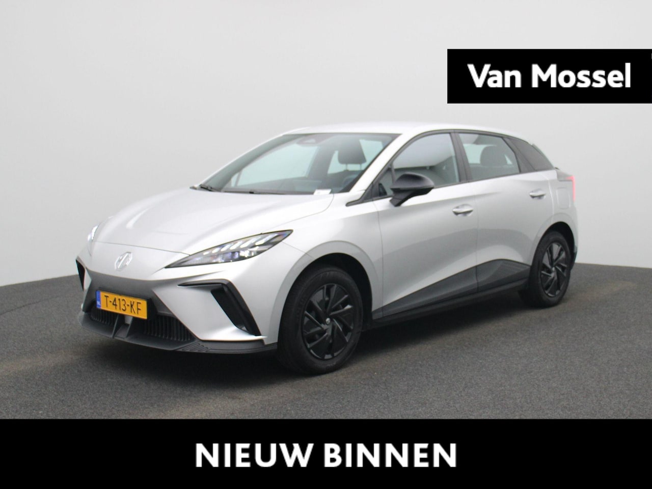 MG 4 - Standard 51 kWh | Carplay | Parkeersensoren | LED | 350 WLTP | - AutoWereld.nl