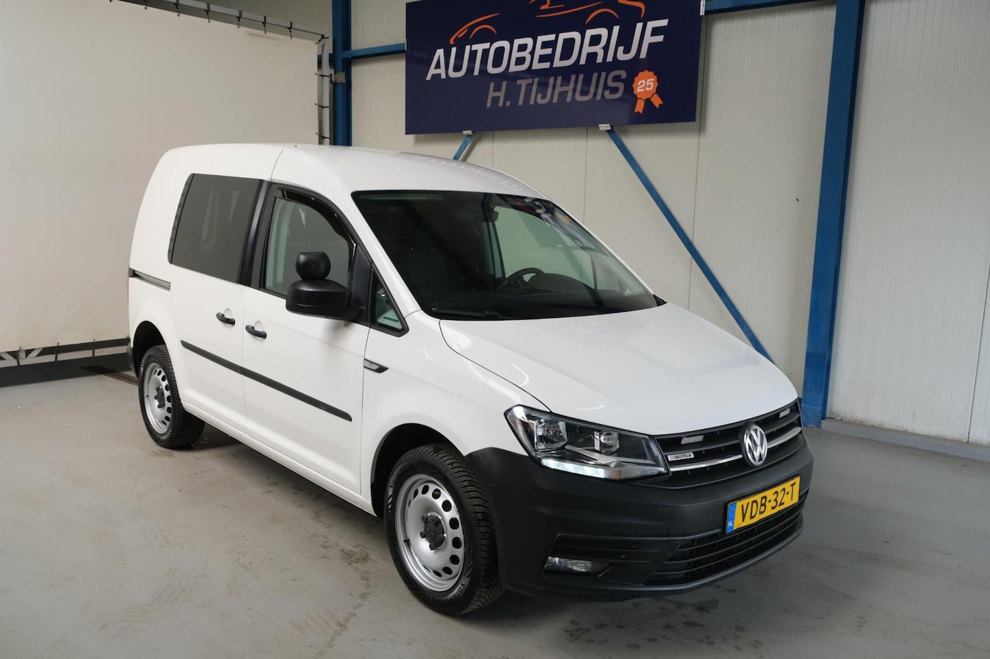 Volkswagen Caddy - 2.0 TDI L1H1 BMT 4Motion Comfortline 2.0 TDI L1H1 BMT 4Motion Comfortline - AutoWereld.nl