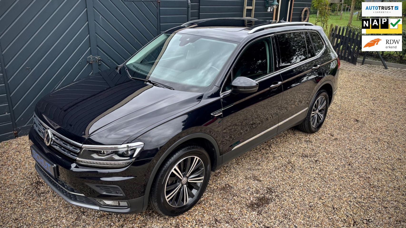 Volkswagen Tiguan Allspace - 1.5 TSI Highline 7p. DSG | PANO | LEER | CAMERA | LED | DEALER ONDERHOUD | 18" | VOL OPTIE - AutoWereld.nl