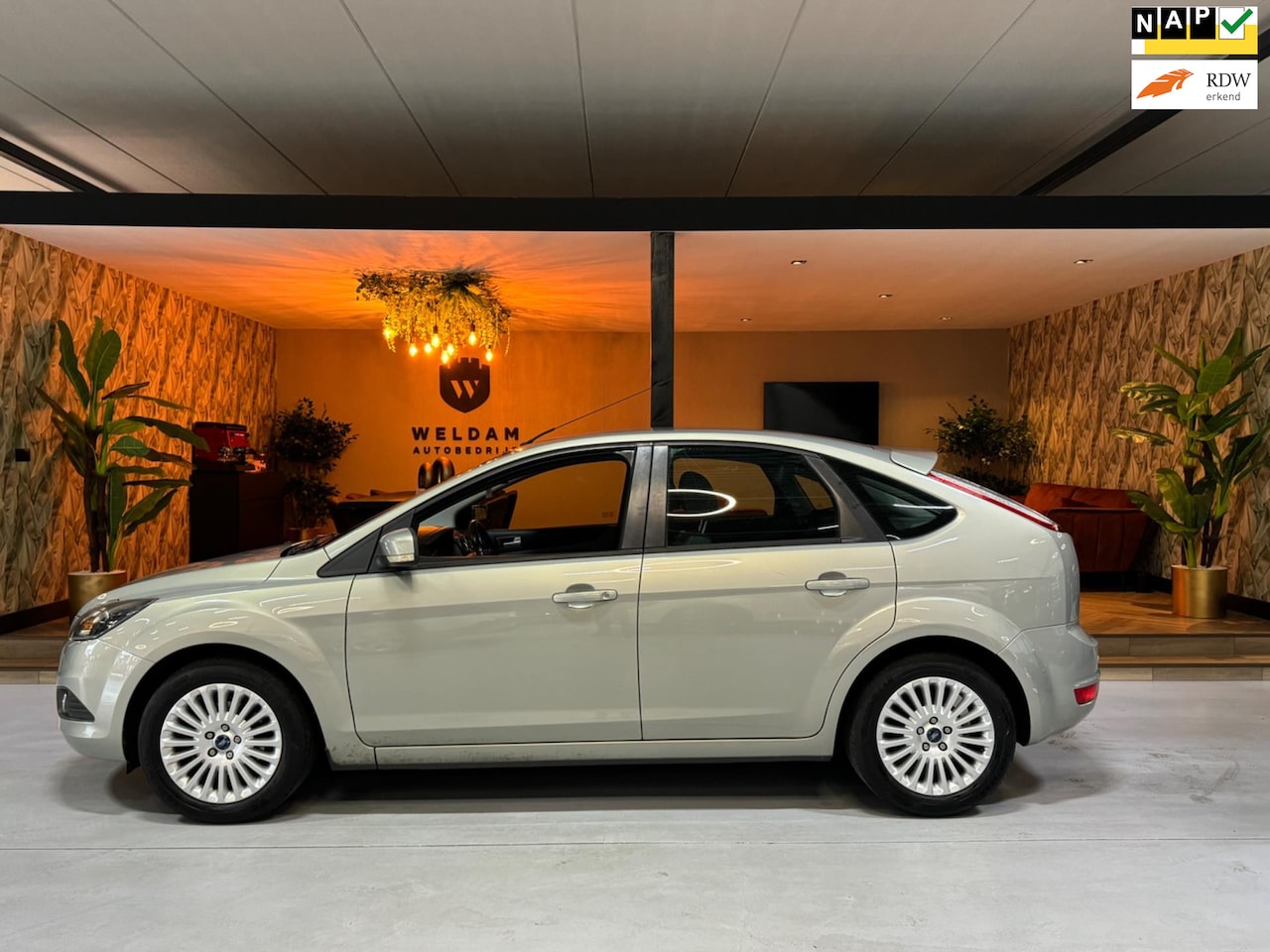 Ford Focus - 1.8 Limited Nap Cruise Clima Navi Aux Rijklaar - AutoWereld.nl