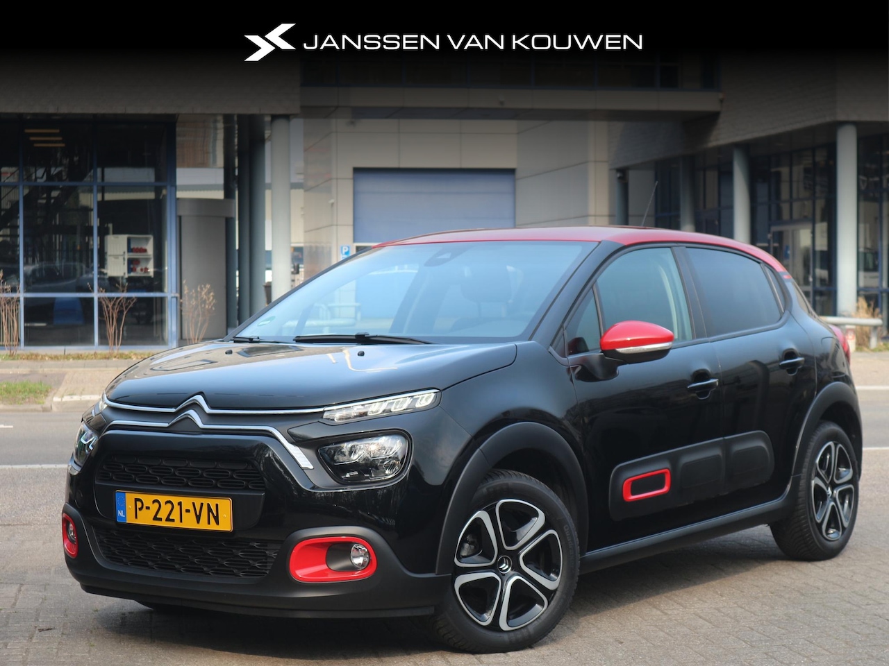 Citroën C3 - Feel 1.2 82 pk / Navigatie / Carplay / All seasons - AutoWereld.nl