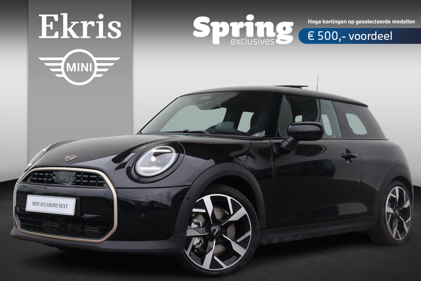 MINI Cooper - Mini 1.5 C Favoured Pakket M/ 18 inch Slide Spoke 2-tone/ Stuurverwarming/ Comfort Access/ - AutoWereld.nl