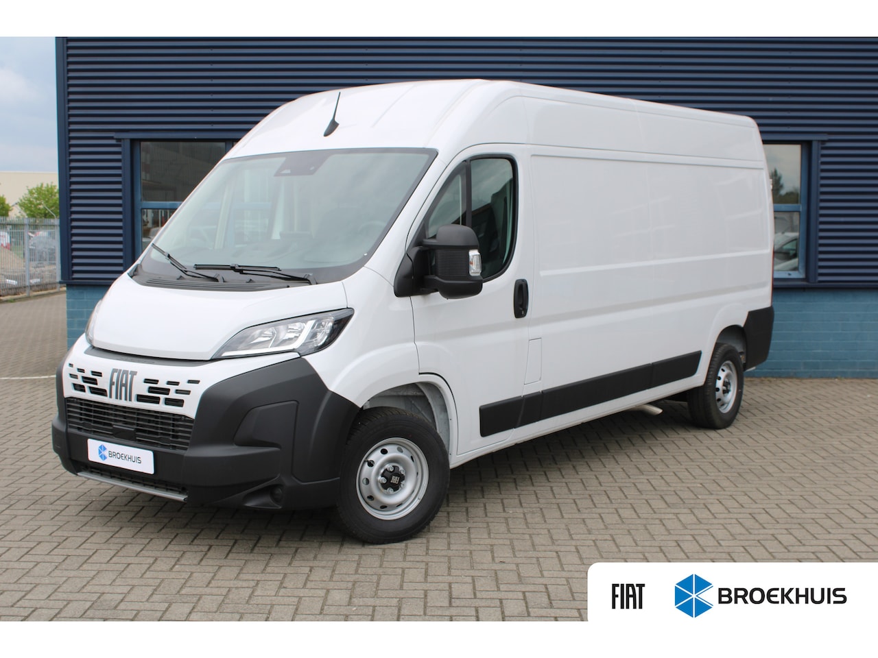 Fiat Ducato - 2.2 MultiJet 140 PK S&S L3H2 3.3t | CAMERA | SENSOREN | CLIMATE CONTROLE | NAVIGATIE | APP - AutoWereld.nl