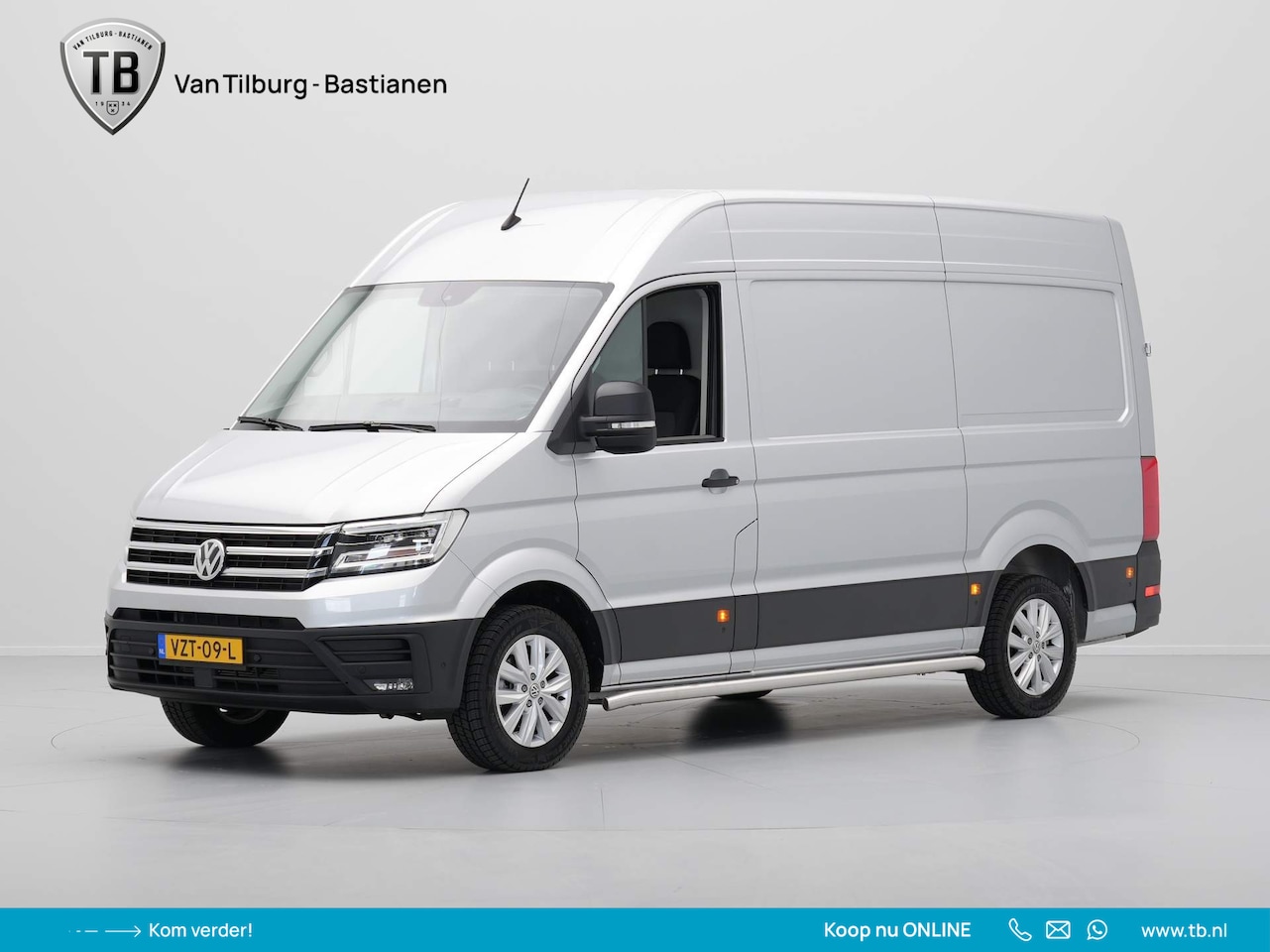 Volkswagen Crafter - 35 2.0 TDI 177pk DSG L3H3 Exclusive Navigatie Camera Side Assist Stoelverwarming - AutoWereld.nl