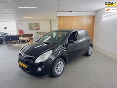 Hyundai i20 - 1.2i DynamicVersion Apk Nieuw, Airco, E-Ramen, N.A.P, 5Deurs, 2 sleutels + boekjes, Topsta