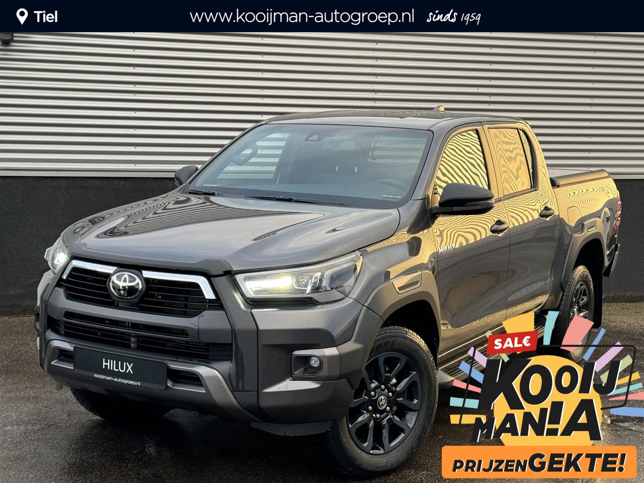 Toyota HiLux - 2.8 D-4D Double Cab Invincible Grijs kenteken! Nieuw en direct rijden! INCL. Tonneau Cover - AutoWereld.nl