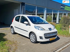 Peugeot 107 - 1.0-12V XS