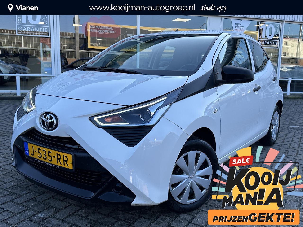 Toyota Aygo - 1.0 VVT-i x-fun met slechts 17000km, NL auto, netjes met o.a. Airco, Bluetooth etc. - AutoWereld.nl