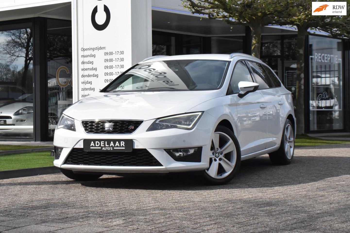 Seat Leon ST - 1.4 TSI FR XENON, STOELVERWARMING, CRUISE, PDC, CLIMA - AutoWereld.nl