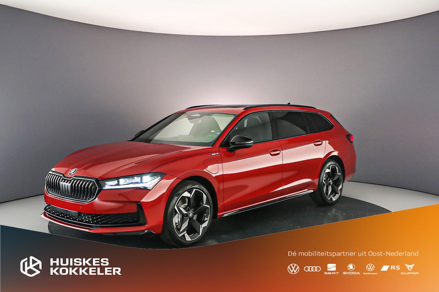 Skoda Superb Combi - 1.5 TSI iV 204 6DSG Sportline Business 1.5 TSI iV 204pk Sportline Business - AutoWereld.nl