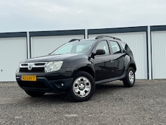 Dacia Duster - 1.6 Lauréate 2wd | Dealeronderhouden | 1e Eigenaar | Airco |