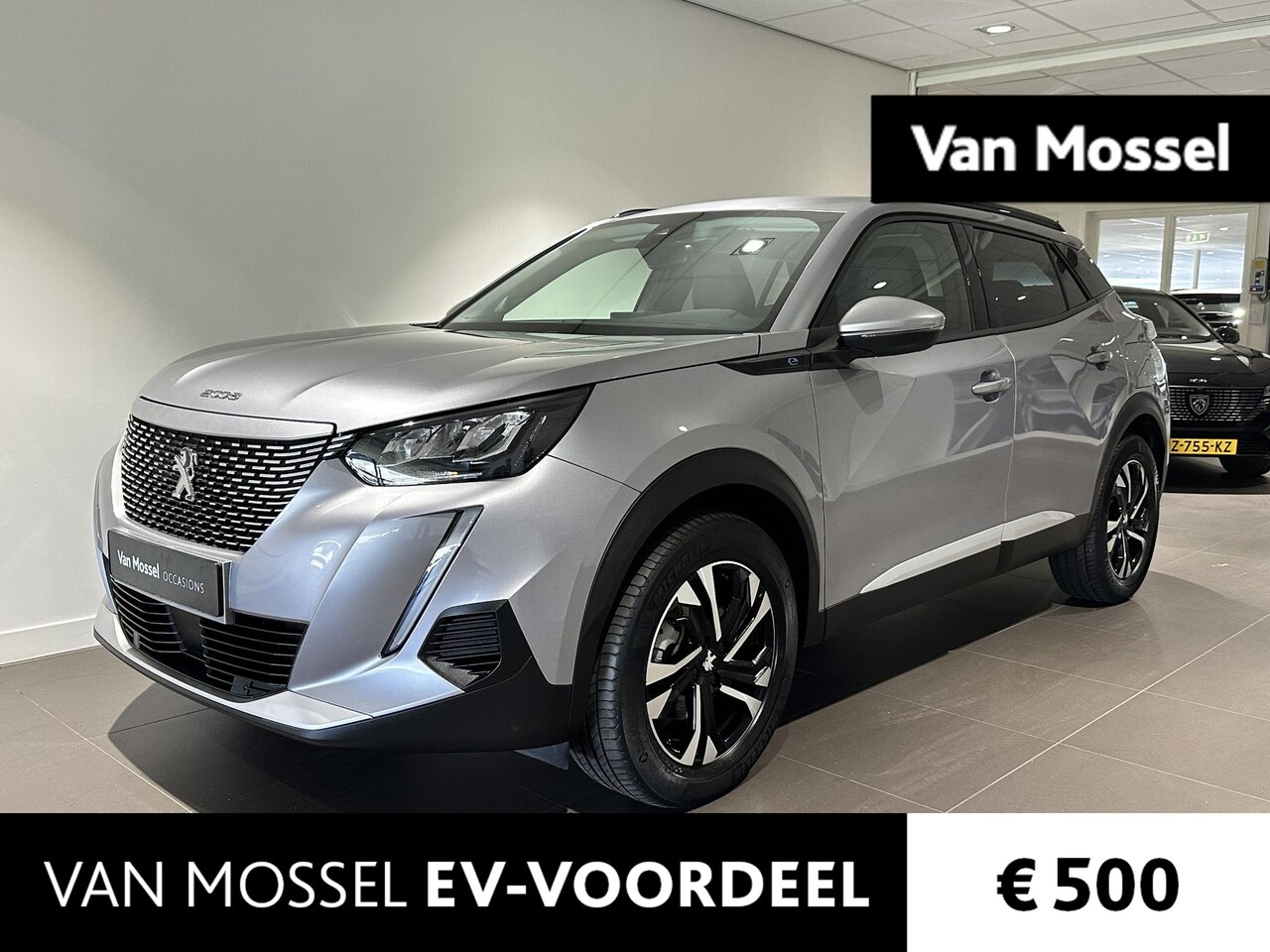 Peugeot e-2008 - EV Allure 50 kWh | Navigatie | Climate control | 17" Lichtmetalen velgen | Apple Carplay/A - AutoWereld.nl
