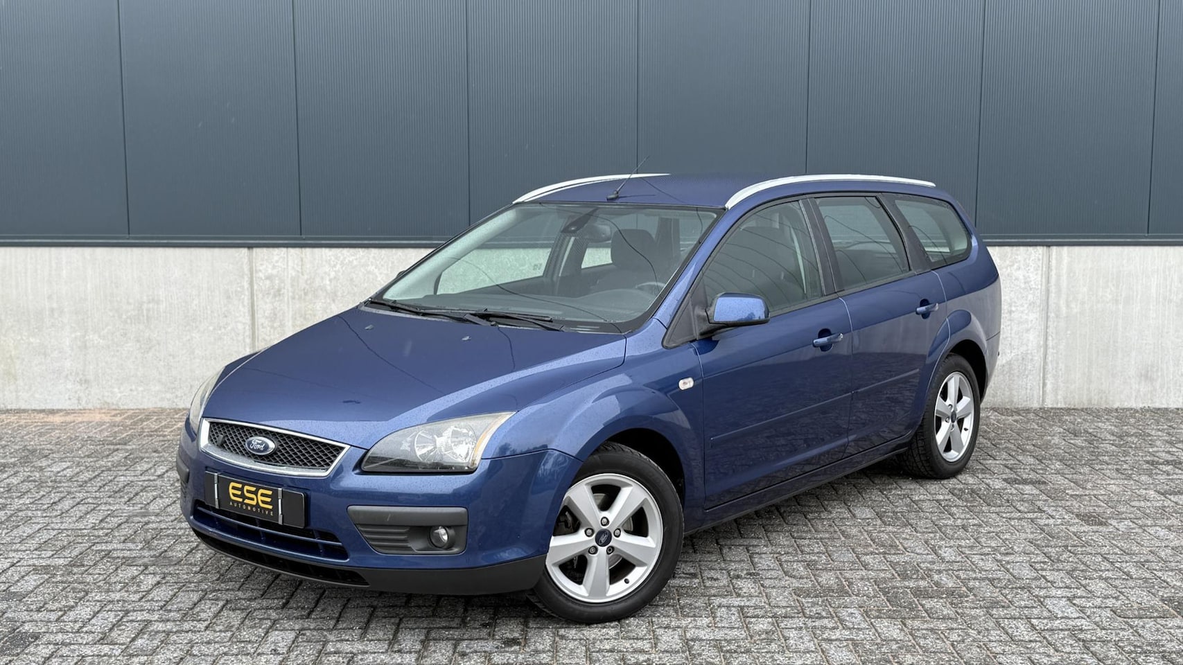 Ford Focus Wagon - 1.8-16V Ambiente Flexifuel | Airco | Stoelverwarming | - AutoWereld.nl