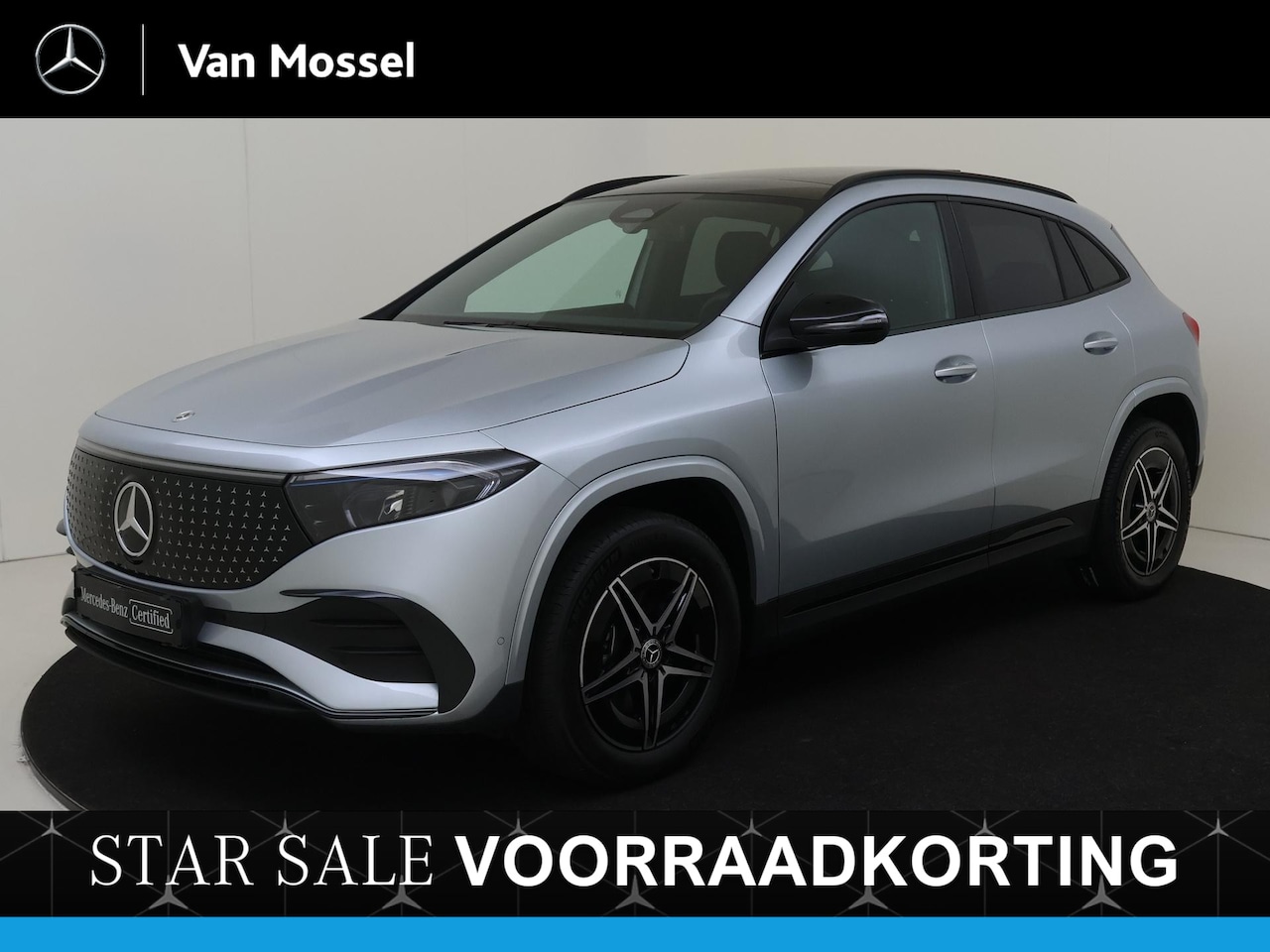 Mercedes-Benz EQA - 250+ AMG Line 71 kWh / Stoelverwarming / Achteruitrijcamera / Panaroma-schuifdak / - AutoWereld.nl