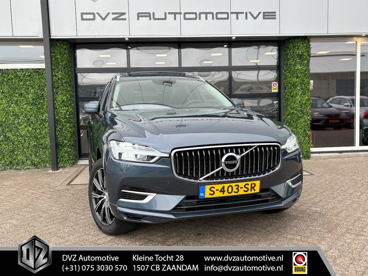 Volvo XC60 - 2.0 T8 Twin Engine AWD Inscription | Pano | HUD | Trekhaak - AutoWereld.nl