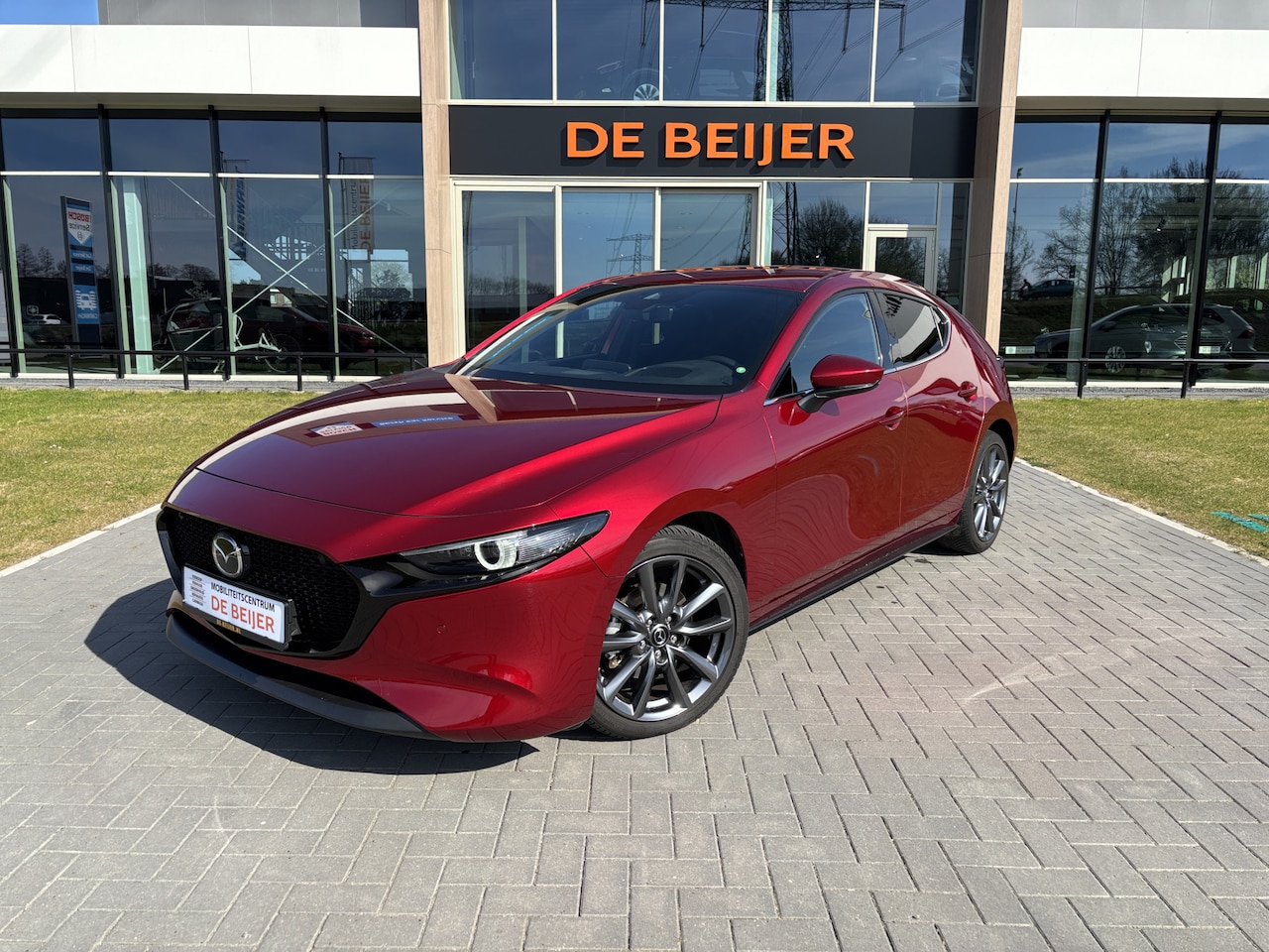 Mazda 3 Sport - 2.0 e-SkyActiv-G M Hybrid Sportive Bose I HUD I Carplay - AutoWereld.nl
