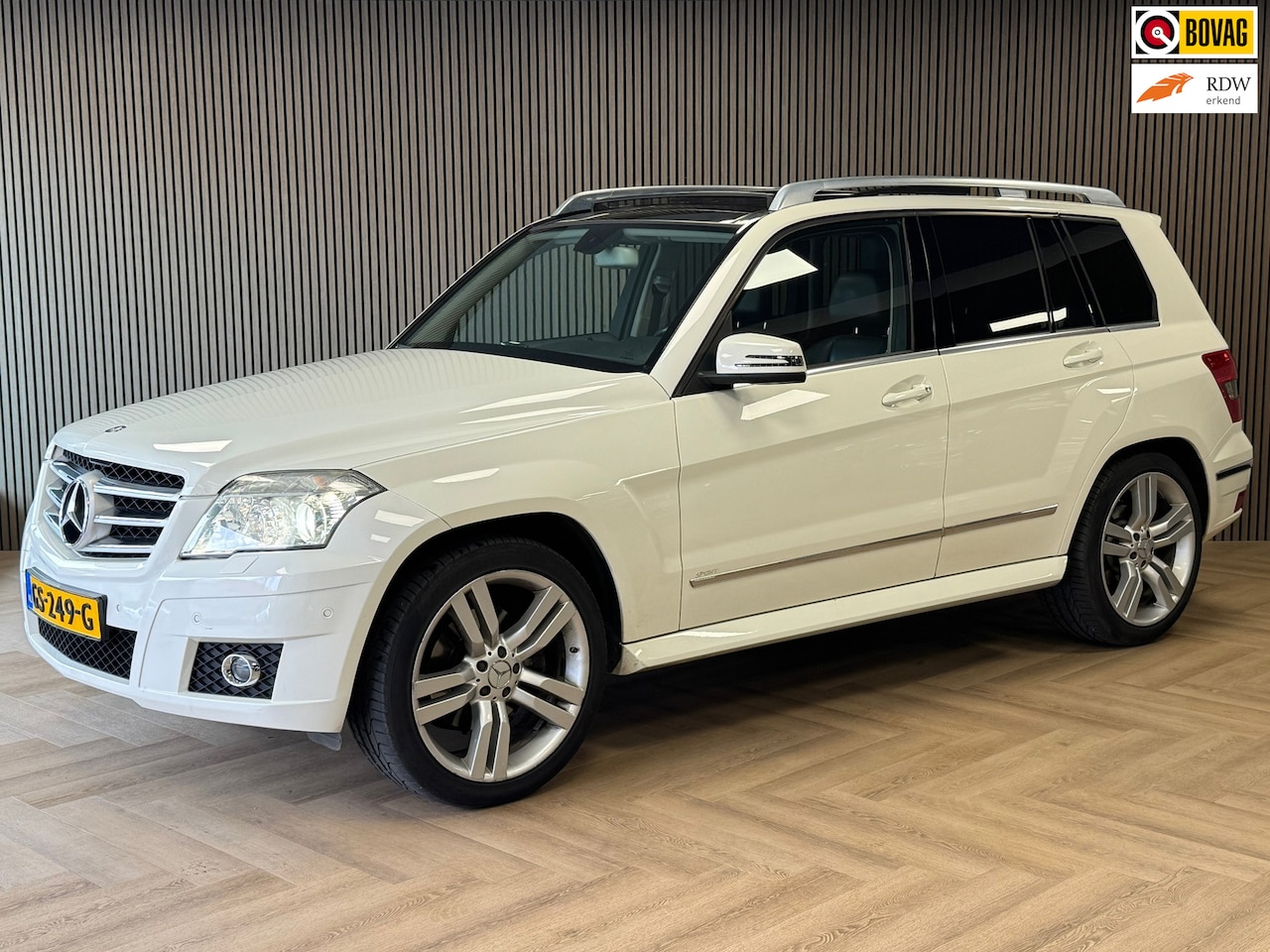 Mercedes-Benz GLK-klasse - 320 CDI First Edition 4-Matic AUT. NAVIGATIE AIRCO CRUISE PDC LEDER - AutoWereld.nl