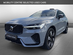 Volvo XC60 - T6 AWD Ultimate Dark | 360 Graden Camera | Panoramadak | Trekhaa