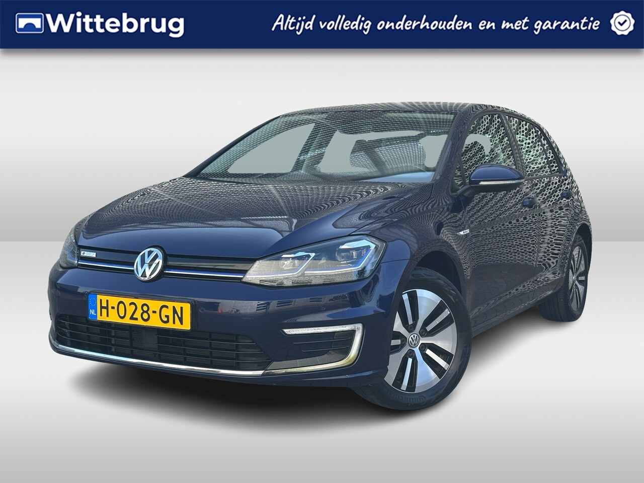 Volkswagen e-Golf - 136pk E-DITION / Virtual Cockpit / LED Koplampen / Keyless / 16" LMV P4 - AutoWereld.nl