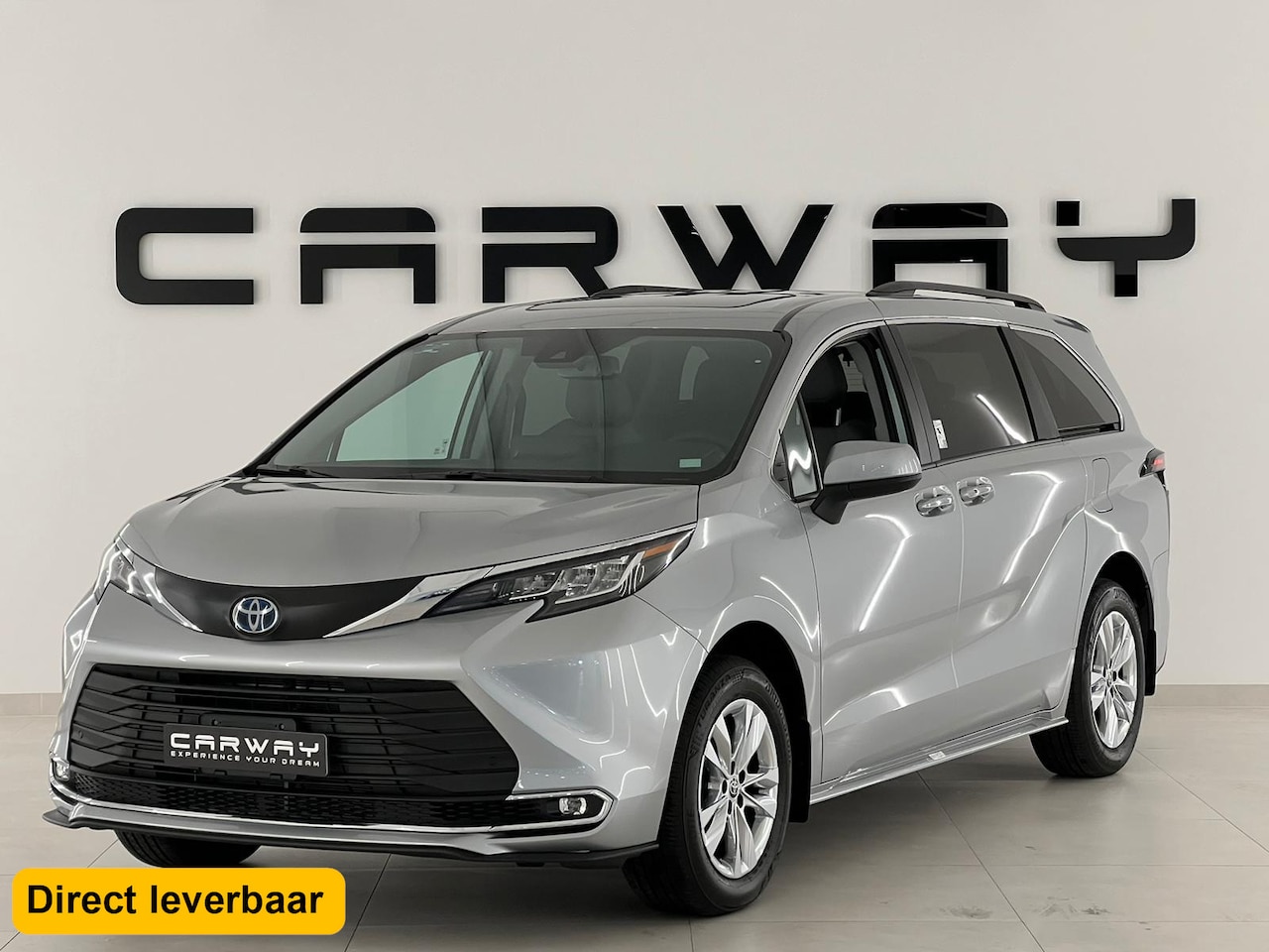 Toyota Sienna - 2.5 Hybrid Luxe XLE - AutoWereld.nl
