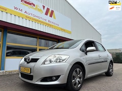 Toyota Auris - 1.6-16V Luna AIRCO