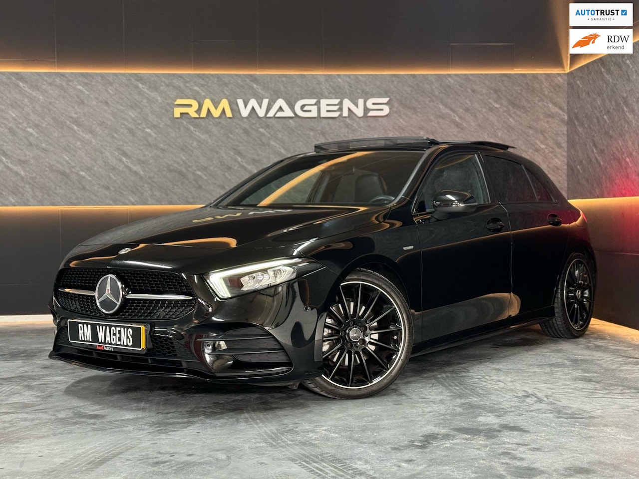 Mercedes-Benz A-klasse - A-klasse 220 4MATIC|EDDITION|PANO|SFEERV|CAM|CARPLAY - AutoWereld.nl