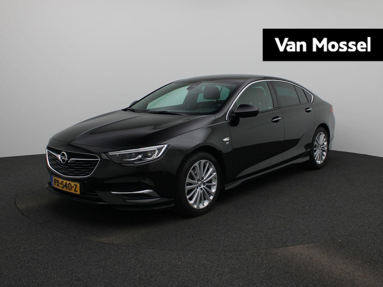Opel Insignia Grand Sport - 1.5 Turbo Business Executive | Lederen Bekleding | Stoelverwarming | Climate Control | Par - AutoWereld.nl