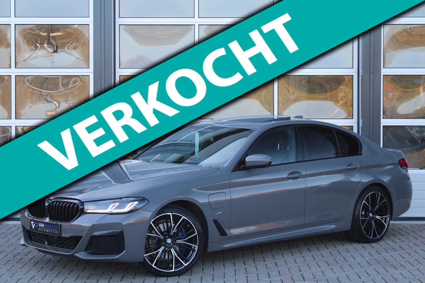 BMW 5-serie - 530e xDrive High Executive M-Sport LCI | Pano | Ventilatie| Adaptief | HK | 360 - AutoWereld.nl
