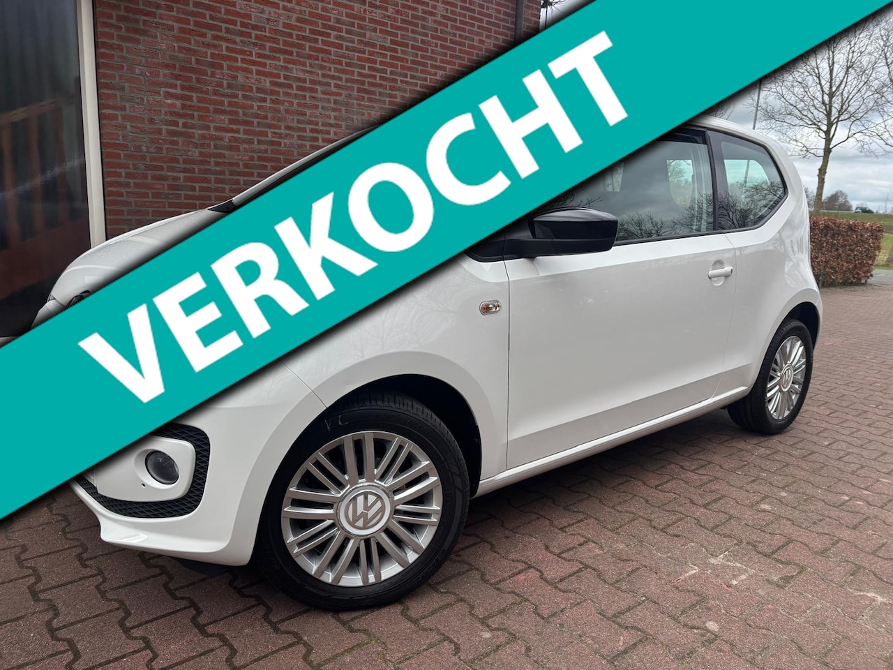 Volkswagen Up! - 1.0 high up! BlueMotion Automaat! - AutoWereld.nl